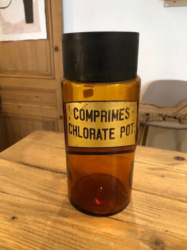 Ancien pot pharmacie - pot, a