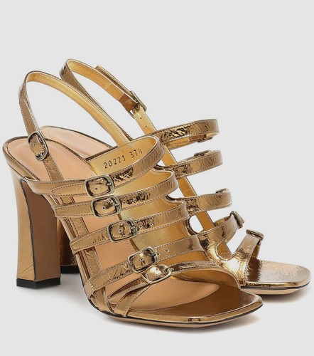 810 dries van - van, noten