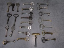 lot de 24 clé ancienne