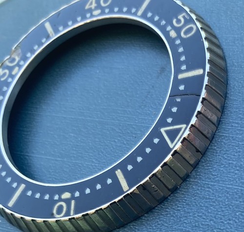 Bezel insert omega seamaster - bezel/insert,,
