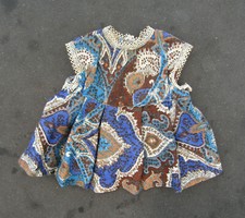 ancien vêtement poupée Bella