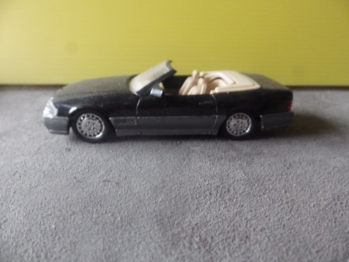 Solido mercedes 500 - 500, 1/43
