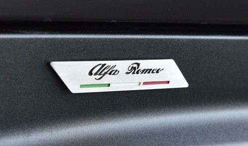 Plaque alfa romeo - plaque,