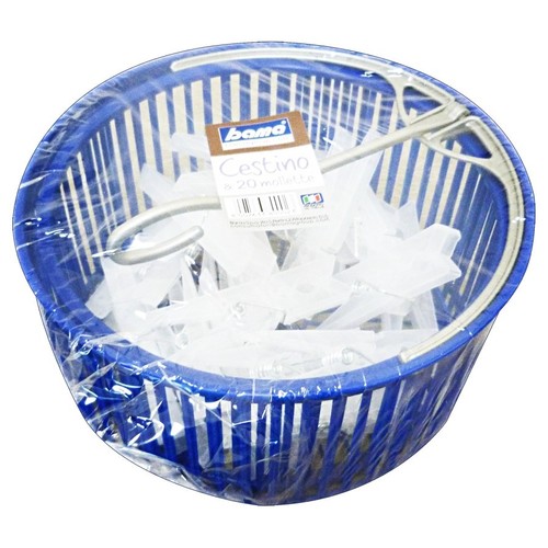 Pince linge dans panier - À,