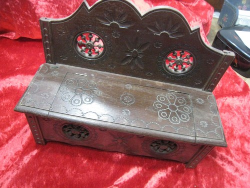 Meuble miniature ancien - meuble, banc