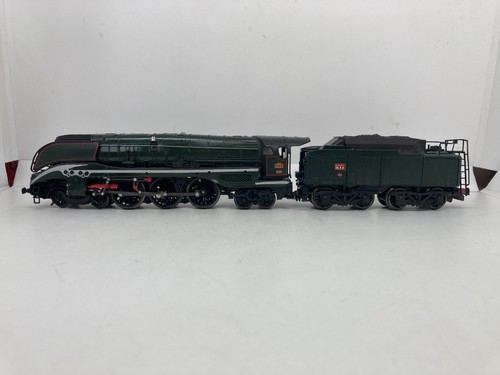 Jouef 8249 00 locomotive - 02,