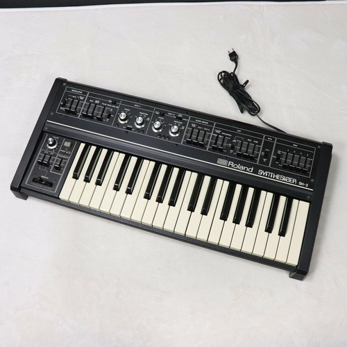Synthétiseur analogique