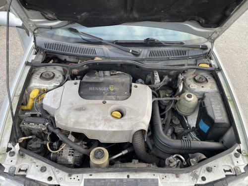 Cache moteur renault megane - cache,