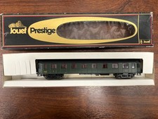 Voiture a rivet SNCF jouef