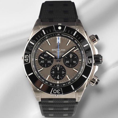 Breitling super chronomat b01 - breitling,