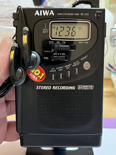 Aiwa radio cassette player - 🟡aiwa,