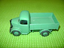 DINKY TOYS 25W BEDFORD DUMP TRUCK