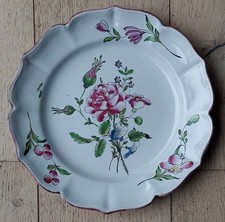 ASSIETTE FAIENCE DE L'EST