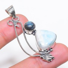 Pendentif pierre précieuse