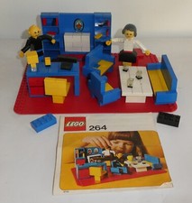 # 3674 LEGO Homenaker le salon