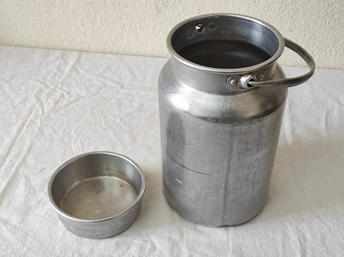Ancien pot lait en - ancien, à