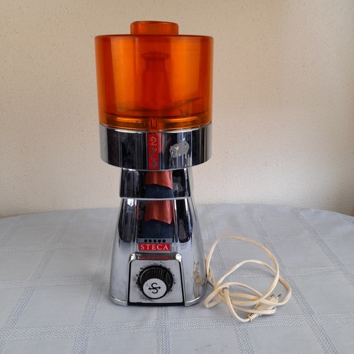 Robot multifonction vintage