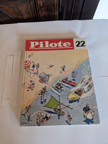 Reliure pilote recueil 253 - 22,
