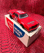 CHEVROLET CHEVELLE LAGUNA N°28 "Gilmore Racing" de Anthony J.FOYT - NASCAR 1976