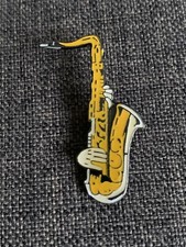Pin’s Saxophone