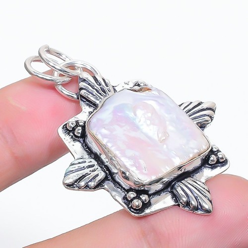 Pendentif bijoux fait main - , en