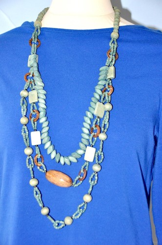 Collier fantaisie perles de - en,