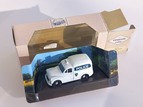 Corgi morris minor van - -,