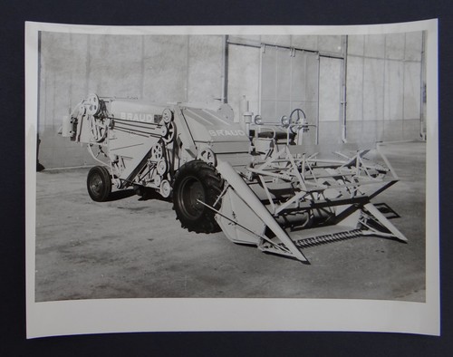 Vintage photo braud - photo, combine