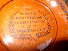 XIX ASSIETTE LOUIS NAPOLEON 1 PRESIDENT TERRE CUITE