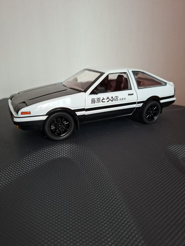 Toyota corolla trueno ae86 - toyota,