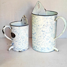 Ancien Pot Broc à Lavement en Tôle Emaillée lot de 2 matériel médical