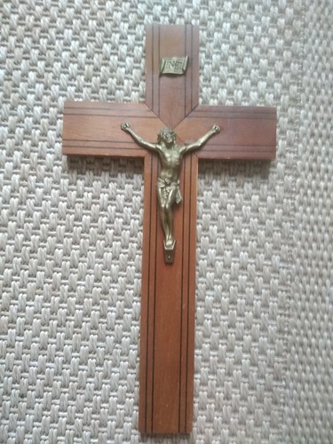 Crusifix croix pitchpin - crusifix,