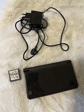 Nintendo DSi XL Système