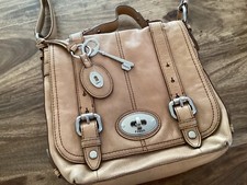 Fossil sac à main bandoulière en cuir, beige avec poignée.