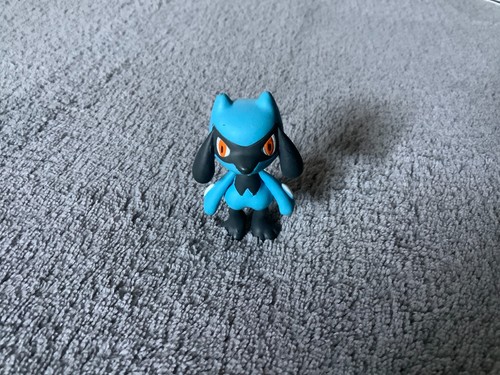 Figurine pokémon riolu - figurine,