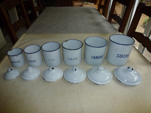 Serie pots en tole - pots,