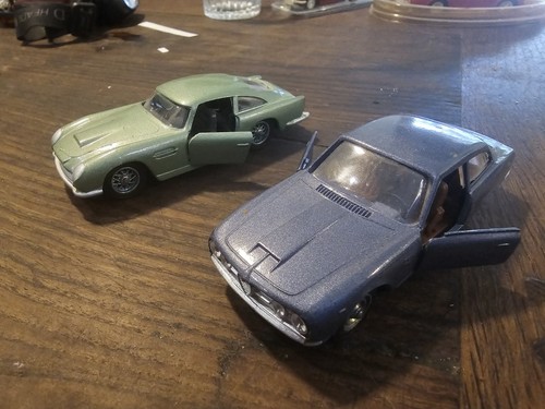 Lot verem aston martin - lot, 1/43
