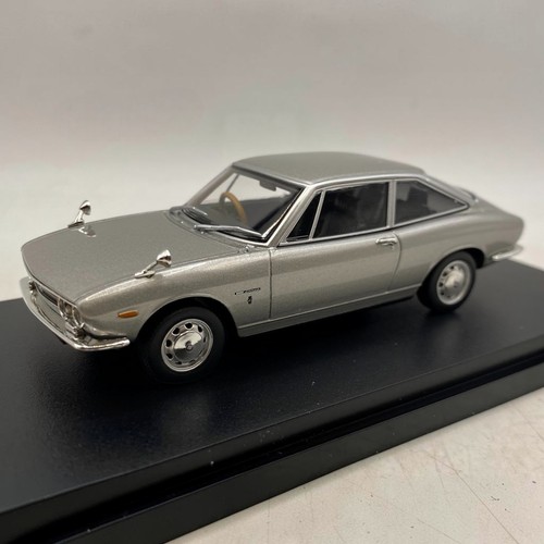 Isuzu 117 coupe pa90 - isuzu,