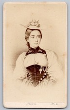 CDV 1865 Suisse Femme costume