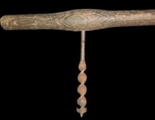 ANCIENNE VRILLE MANUELLE DE