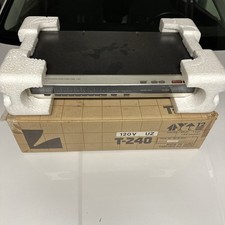 Luxman T-240 AM/FM Stereo Tuner Silver – Working Vintage Hi-Fi Receiver W/Box