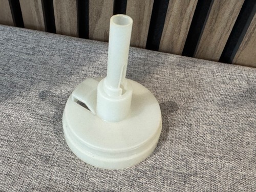 Entonnoir pour mayonnaise