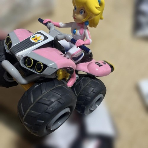 Mario kart princess peach - mario,