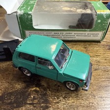 Lada NIVA VAZ 2121 LIGHT GREEN 1991 NOVOEXPORT Saratov Made in USSR CCCP RARE
