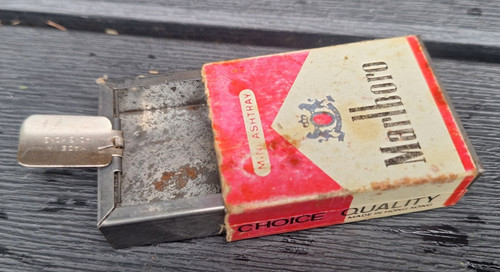 Marlboro pocket ashtray - marlboro,