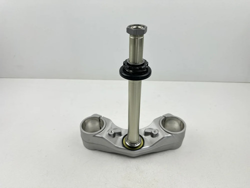Fourche inférieur honda - de,