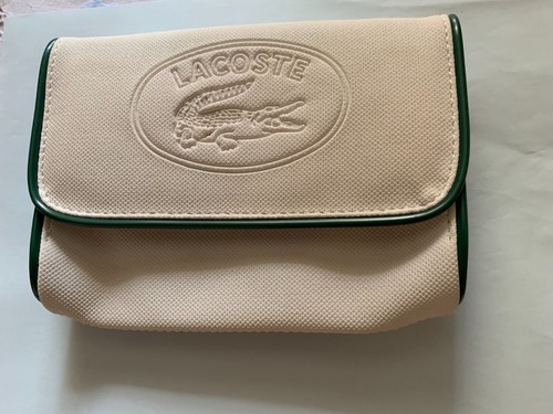 Joli petite pochette lacoste - joli,