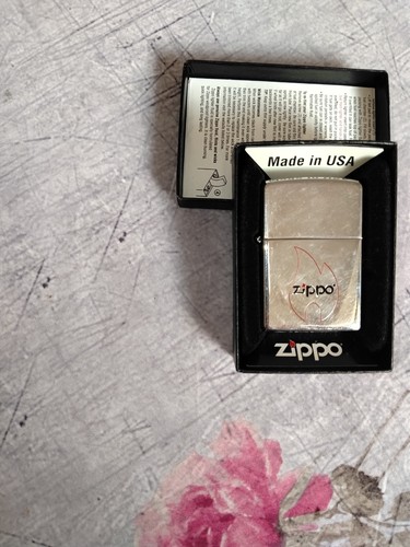 Zippo briquet rechargeable - , à