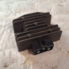 REGULATEUR KEEWAY 125