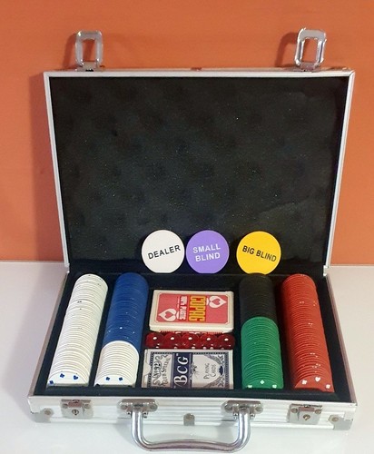 Malette poker 210 jetons - , au